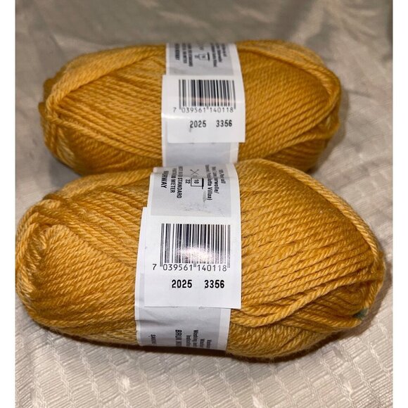 2 Skeins Smart Superwash Norway DK Wt. Wool Yarn - 2025 3356 Gold 1.76 oz each - Picture 3 of 7